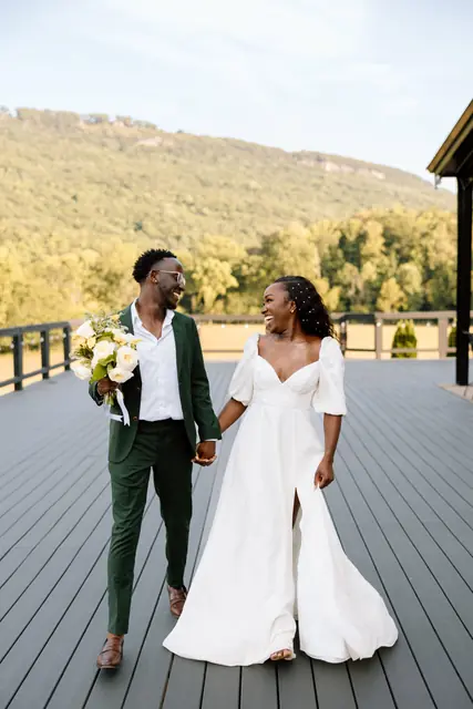 A wedding at The Valley Venues, Lookout Deck, photographed by Kaleigh Reichard Photography