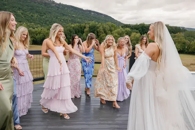 A wedding at The Valley Venues, Lookout Deck, photographed by Alex Kelly Photography