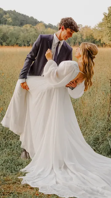 A wedding at The Valley Venues, The Valley, photographed by Rose & Alyn Media