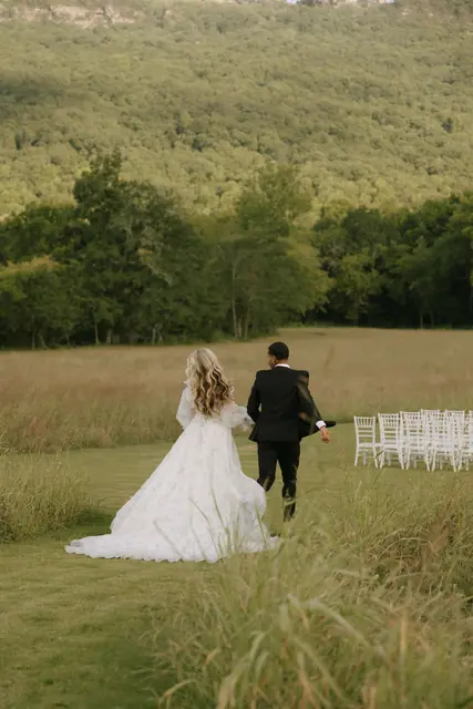 A wedding at The Valley Venues, The Valley, photographed by Haven Viola Photography