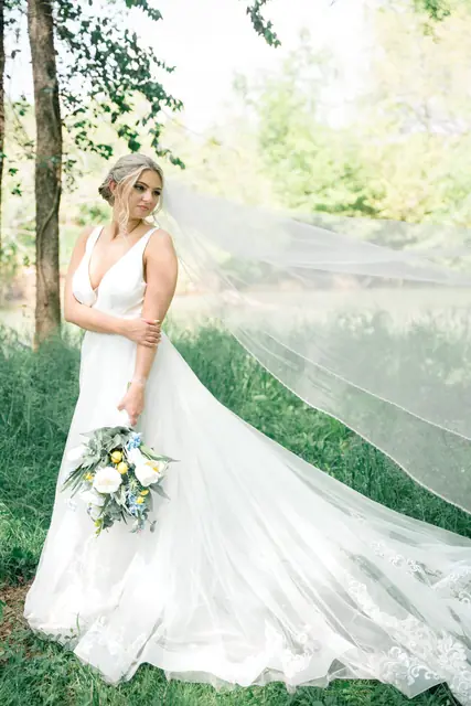 A wedding at The Valley Venues, The Grounds, photographed by Kristen Thomison Photos