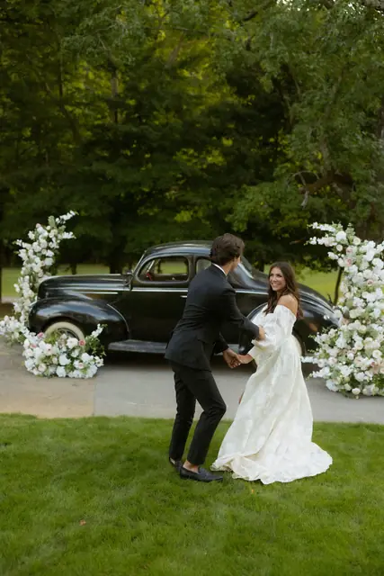 A wedding at The Valley Venues, The Grounds, photographed by Hannah Lillian Photography